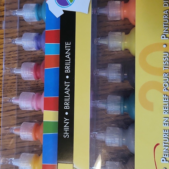 Scribbles 3D Fabric Paint Shiny - Picture 5 of 7